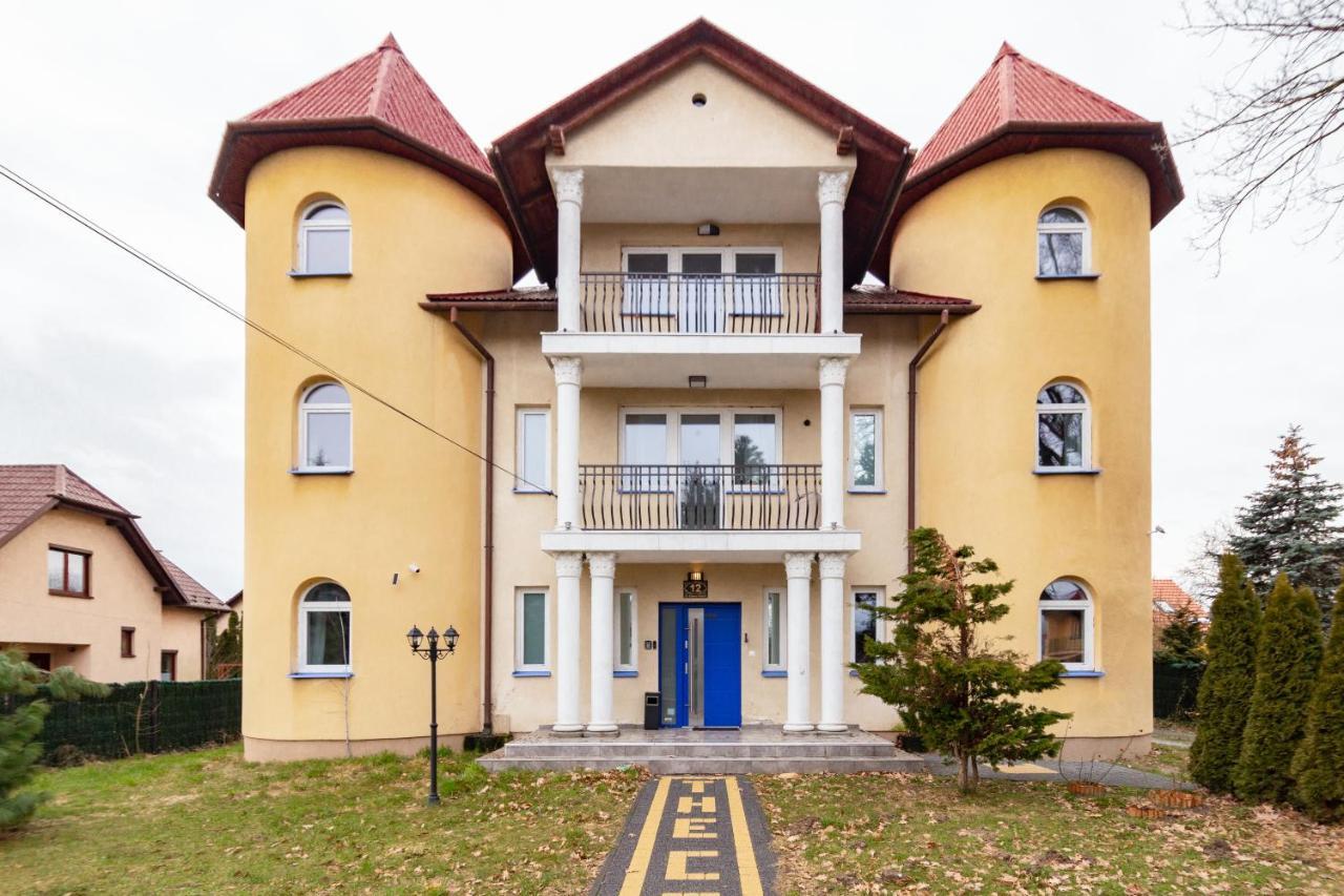 The Castle Suites & Apartment - Free Parking - (Adults Only) Cracovia Exterior foto