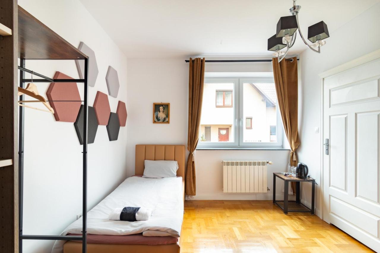 The Castle Suites & Apartment - Free Parking - (Adults Only) Cracovia Exterior foto