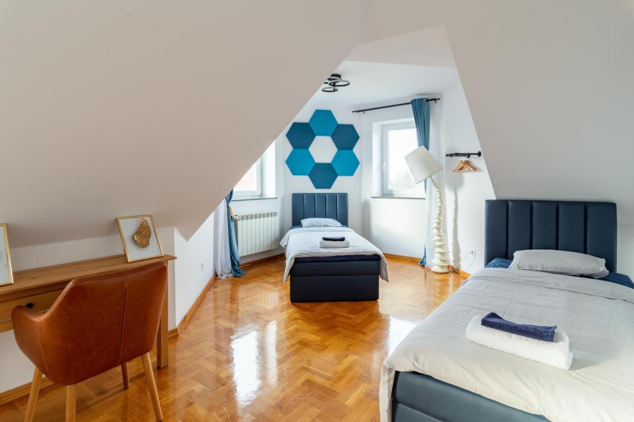 The Castle Suites & Apartment - Free Parking - (Adults Only) Cracovia Exterior foto