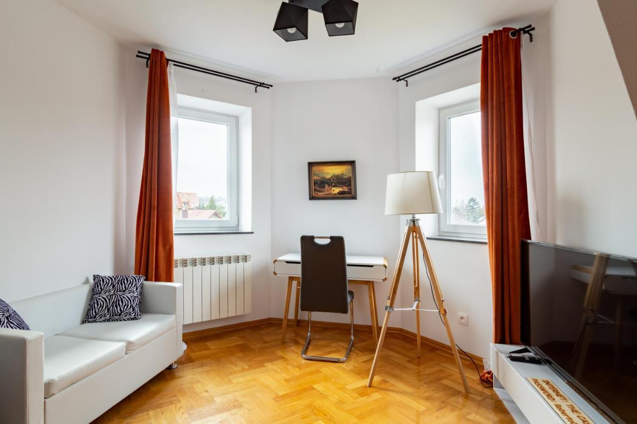 The Castle Suites & Apartment - Free Parking - (Adults Only) Cracovia Exterior foto