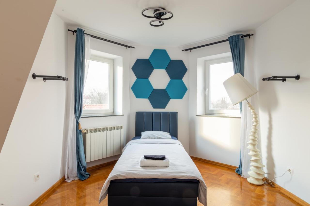 The Castle Suites & Apartment - Free Parking - (Adults Only) Cracovia Exterior foto
